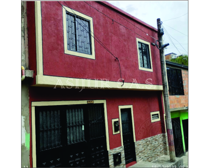 CASA BARRIO LAS FERIAS